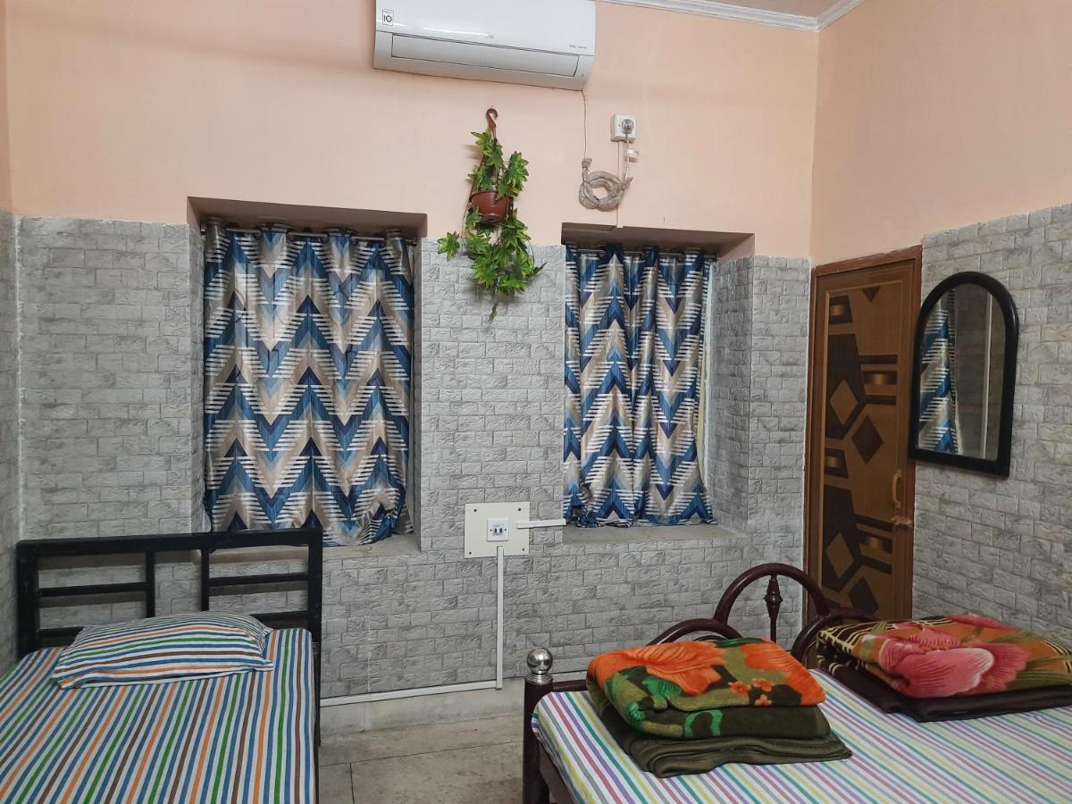 Bubble Beds Hostel *
