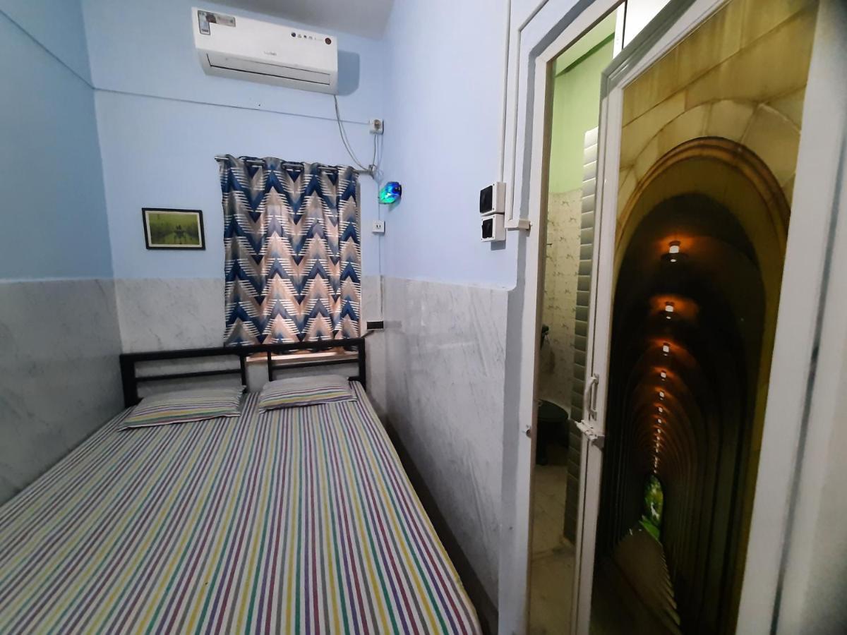 Bubble Beds Hostel Kolkata