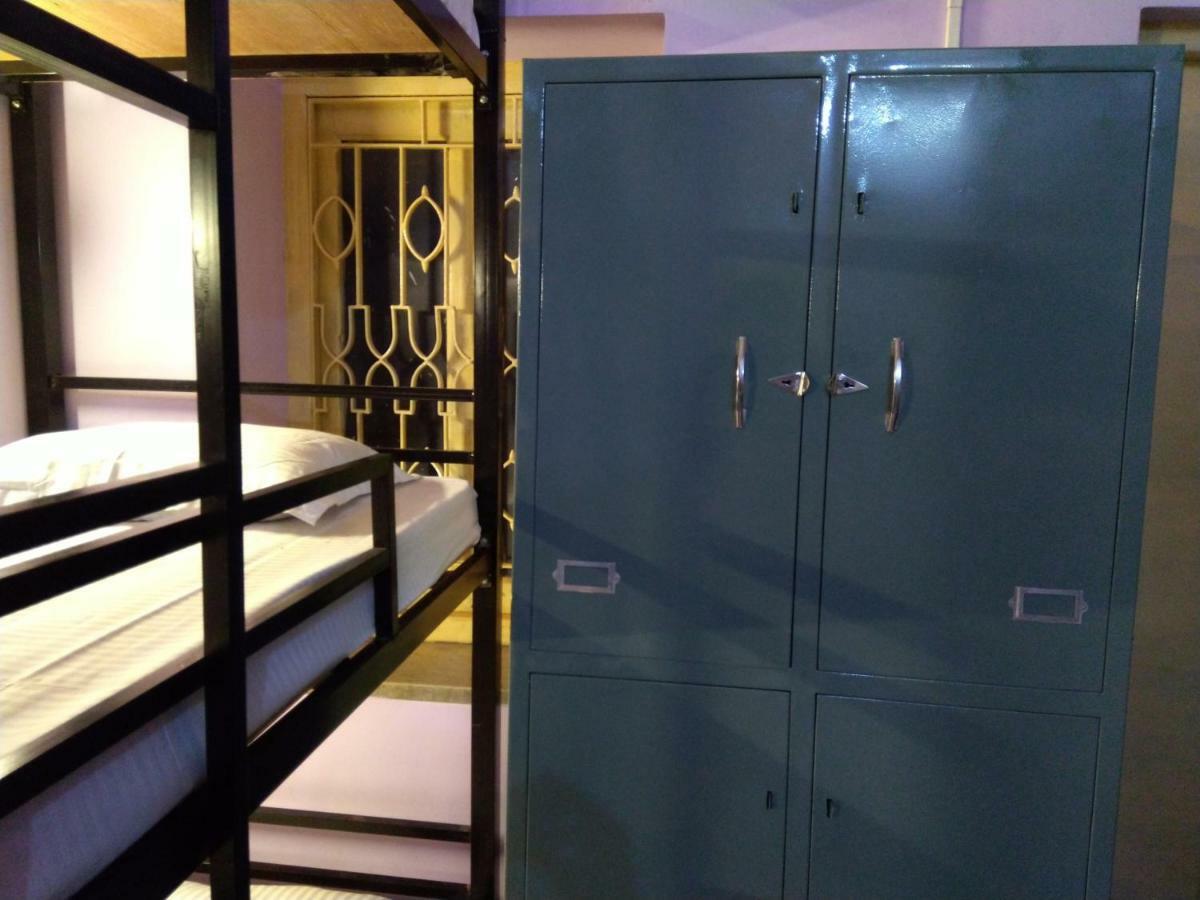 Bubble Beds Hostel *